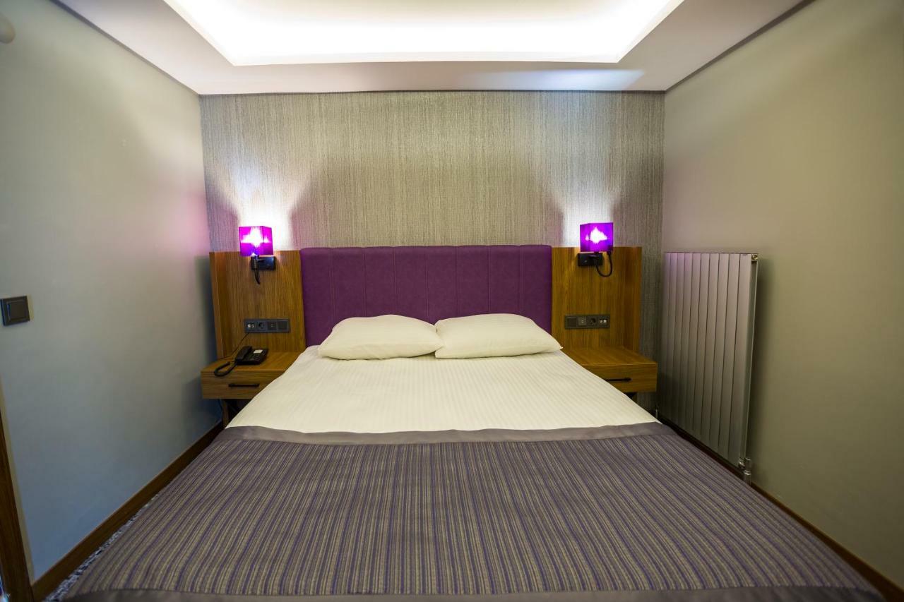 Businesspalas Deluxe Izmit Exterior photo